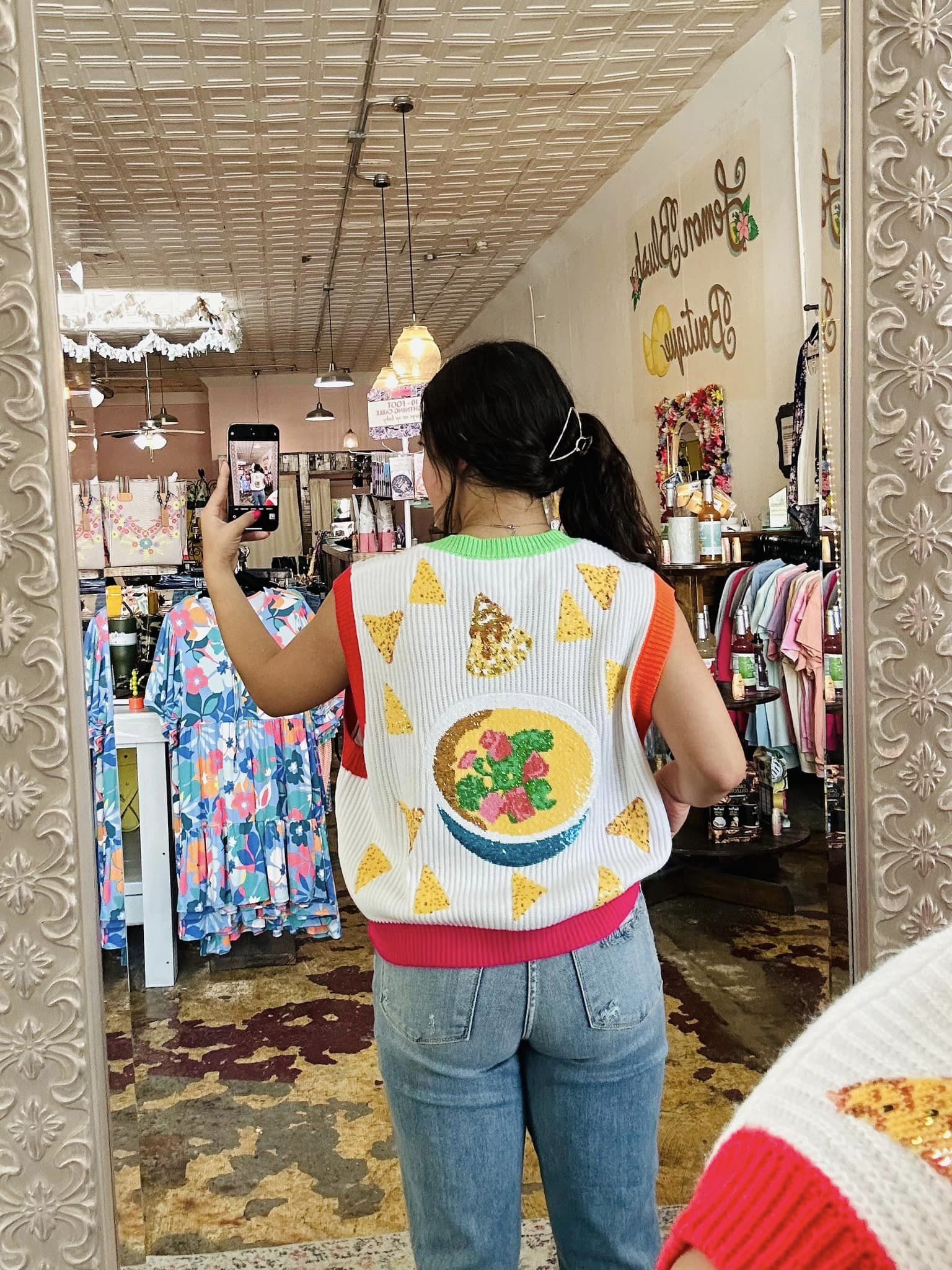 Queso Queen Vest